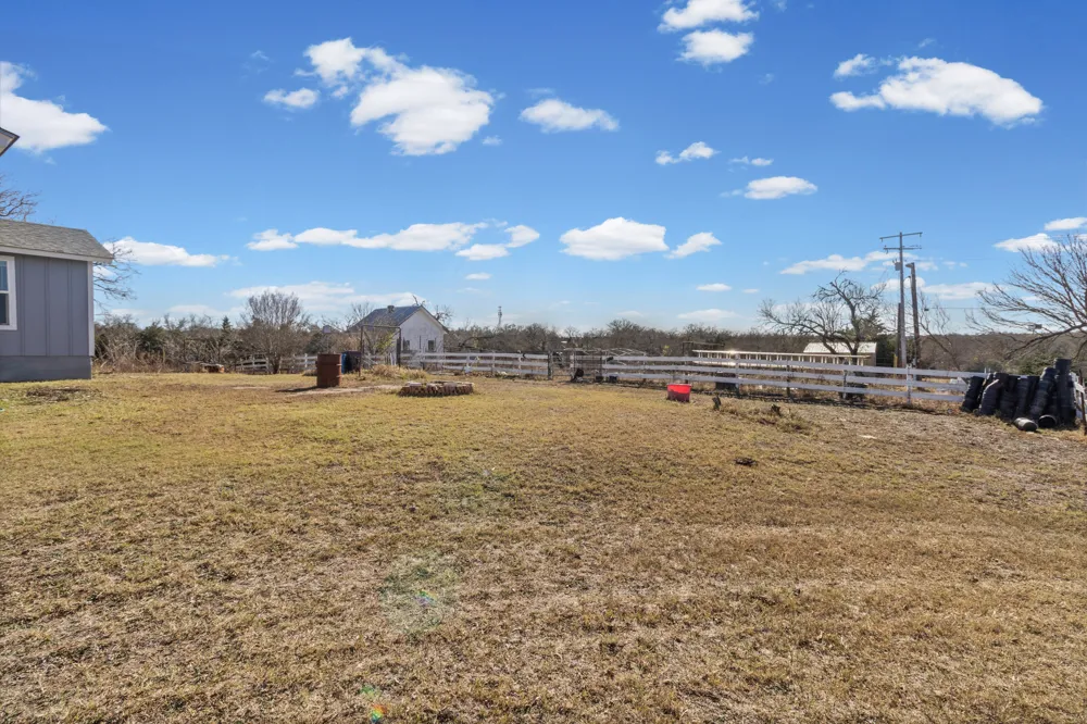 222 Pope Bend Cedar Creek, TX 78612