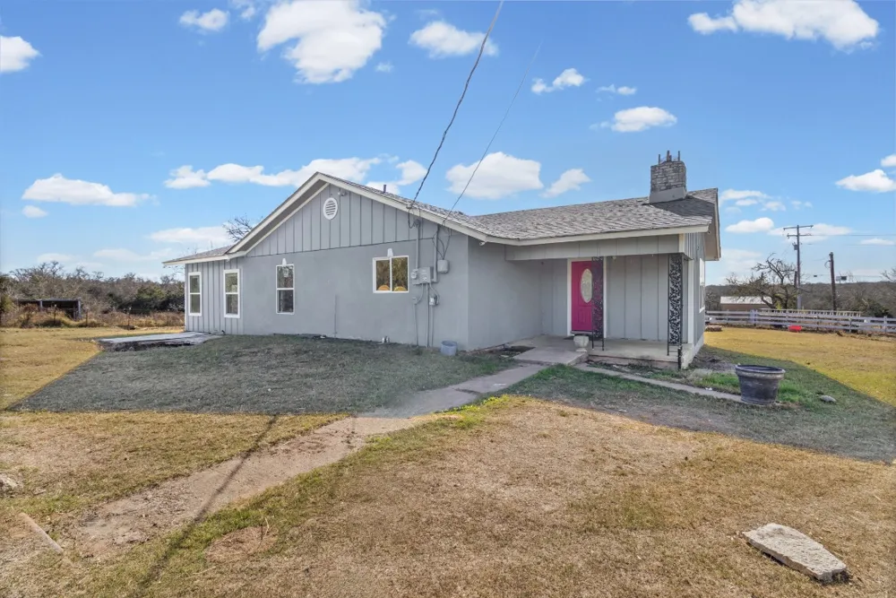 222 Pope Bend Cedar Creek, TX 78612