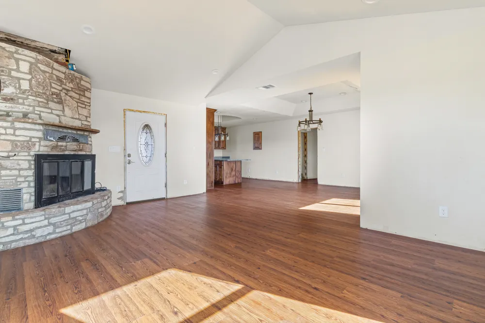 222 Pope Bend Cedar Creek, TX 78612