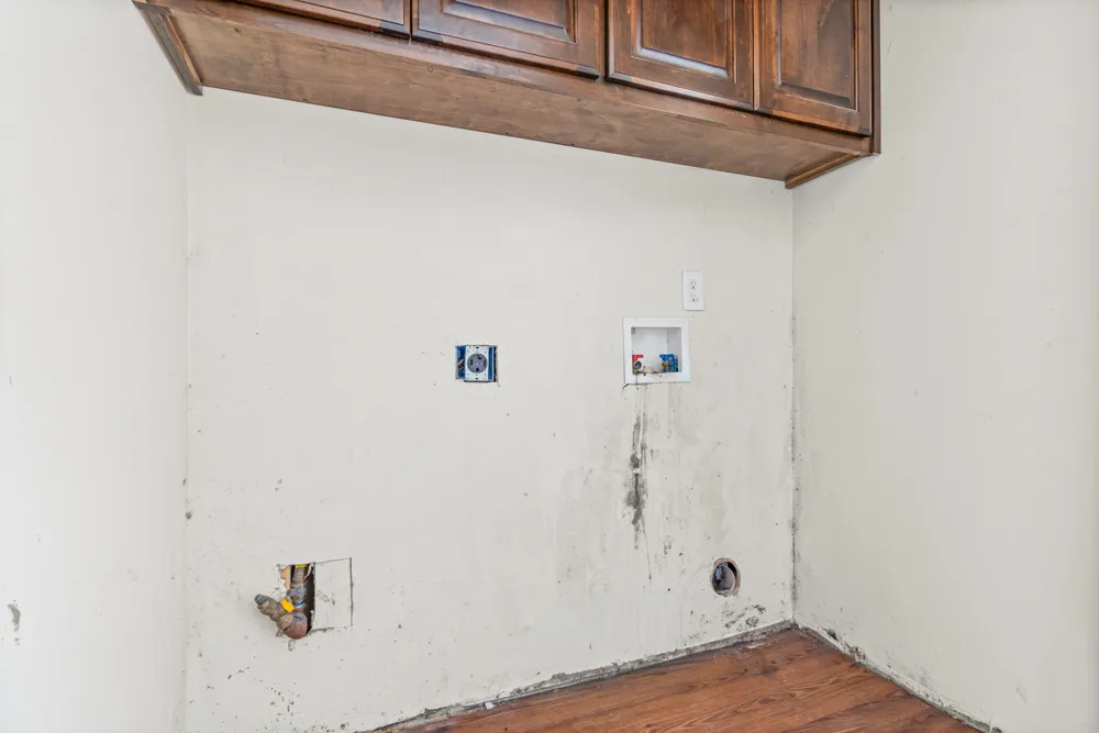 222 Pope Bend Cedar Creek, TX 78612