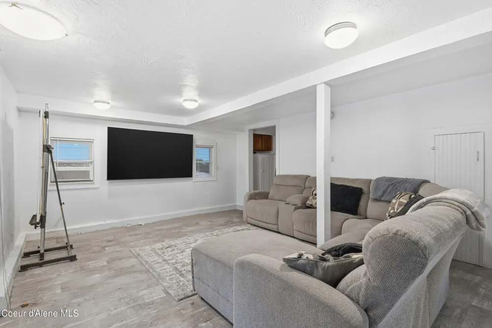 417 Pine Street Sandpoint, ID 83864