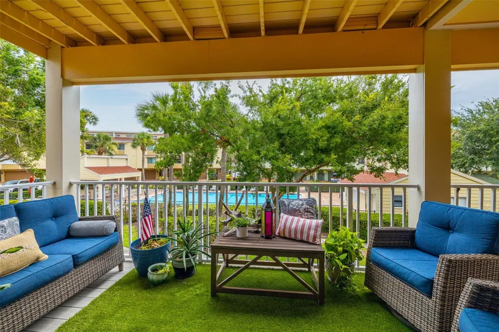 533 SANDY HOOK ROAD Treasure Island, FL 33706