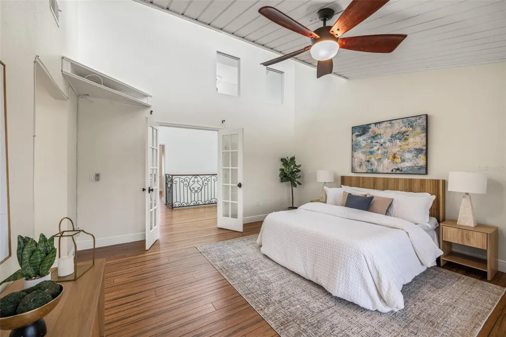 533 SANDY HOOK ROAD Treasure Island, FL 33706
