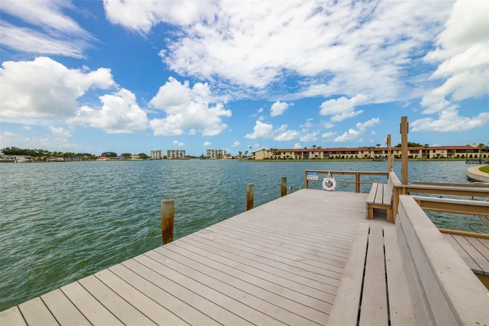 533 SANDY HOOK ROAD Treasure Island, FL 33706