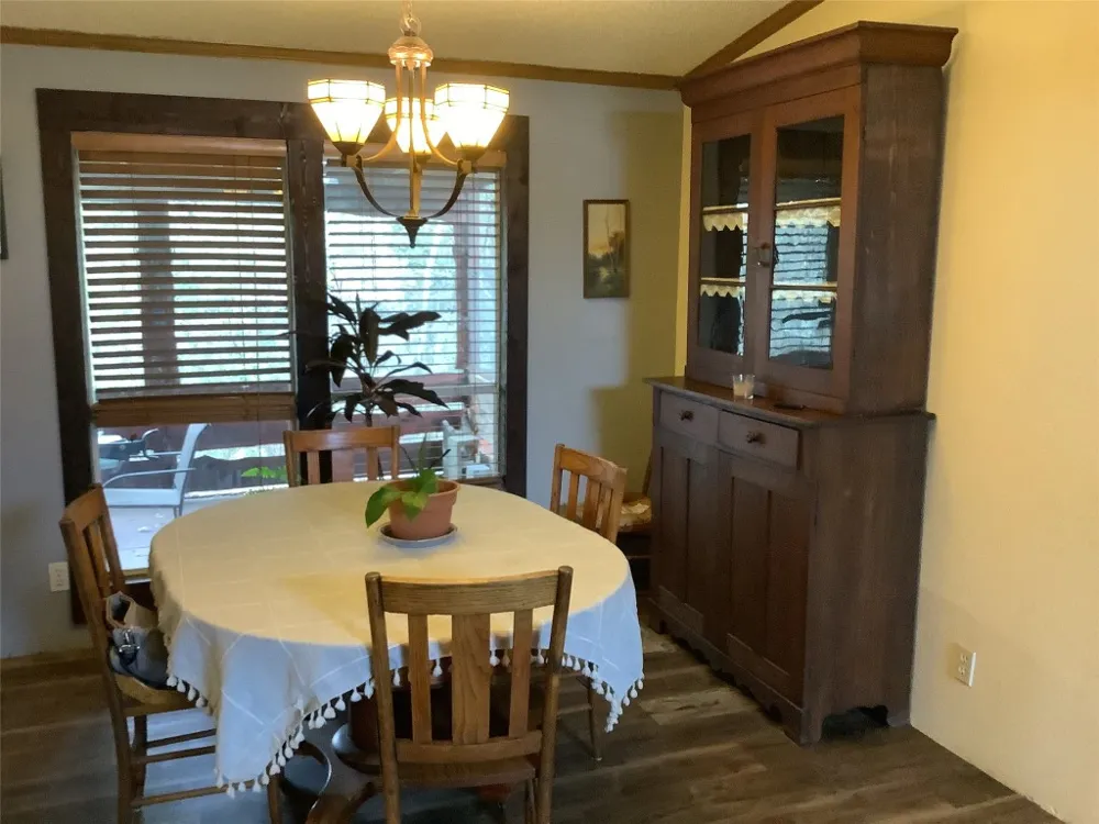 715 Bee Gee Road Driftwood, TX 78619