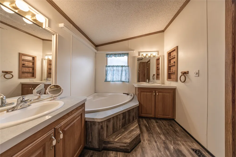 715 Bee Gee Road Driftwood, TX 78619