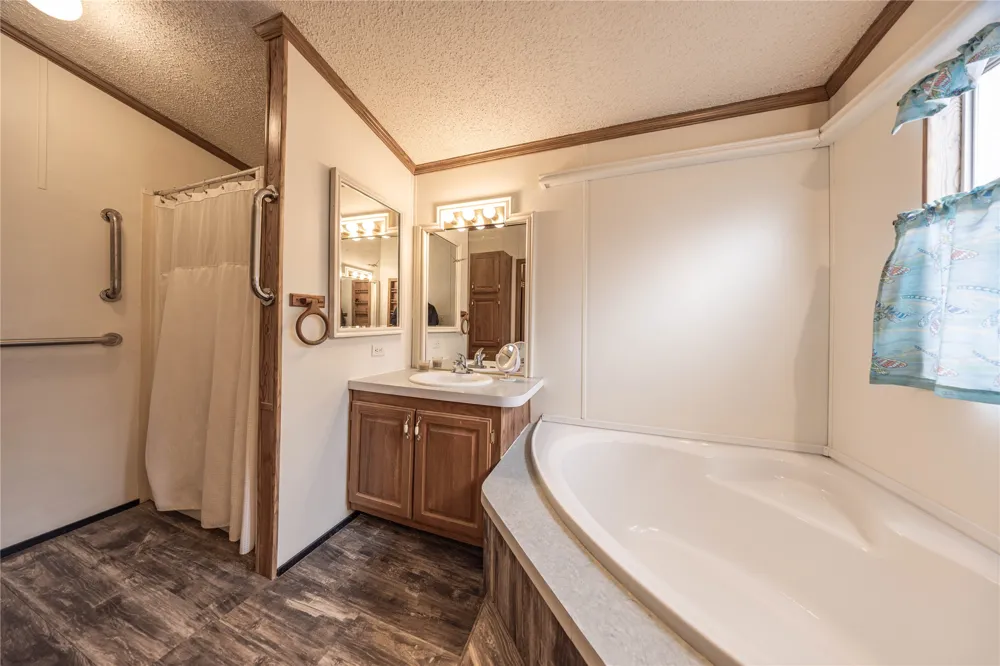715 Bee Gee Road Driftwood, TX 78619