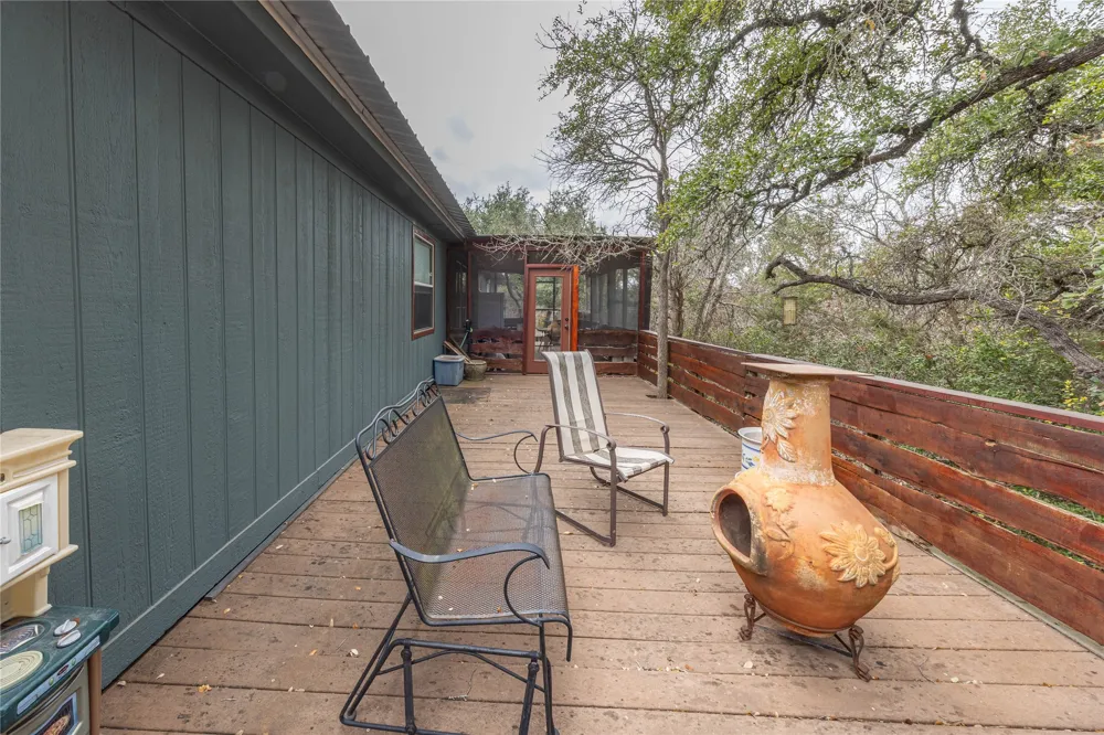 715 Bee Gee Road Driftwood, TX 78619