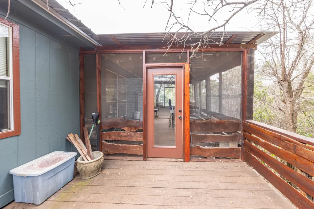 715 Bee Gee Road Driftwood, TX 78619