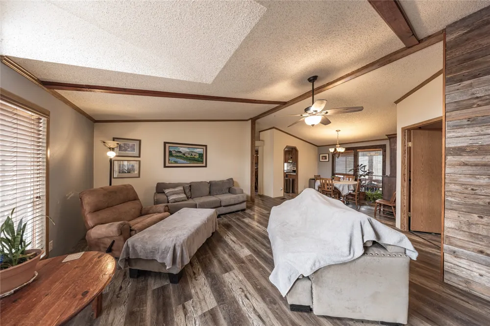 715 Bee Gee Road Driftwood, TX 78619