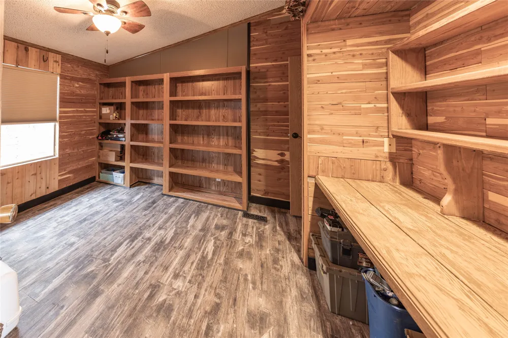715 Bee Gee Road Driftwood, TX 78619