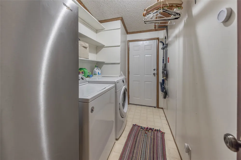 715 Bee Gee Road Driftwood, TX 78619