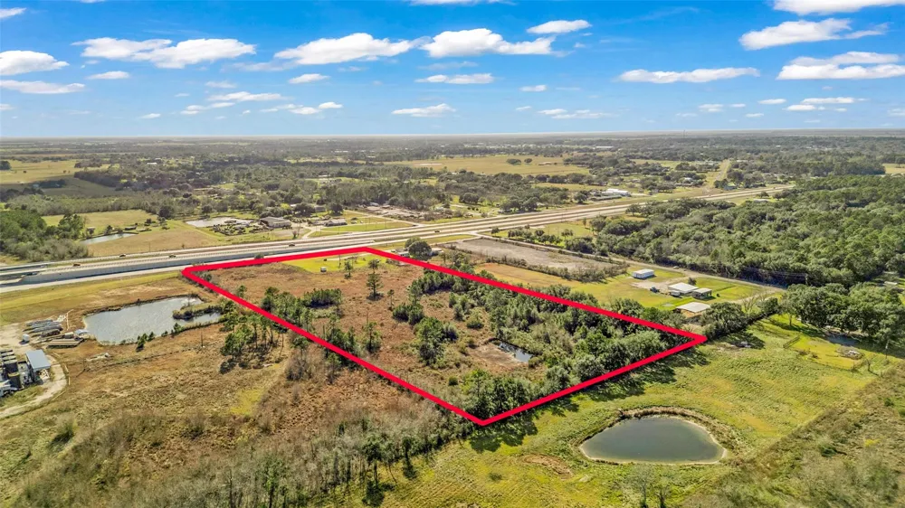 10 Hwy 73 Winnie, TX 77665