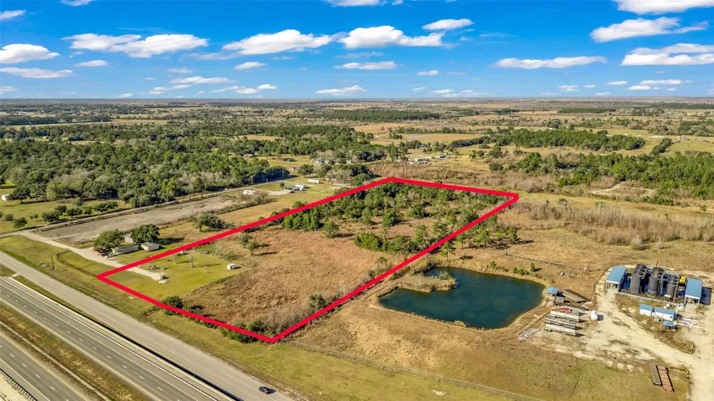10 Hwy 73 Winnie, TX 77665
