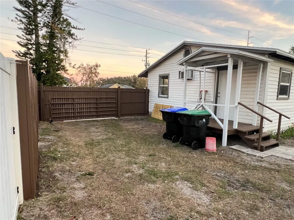 1658 HEMPEL AVENUE Gotha, FL 34734