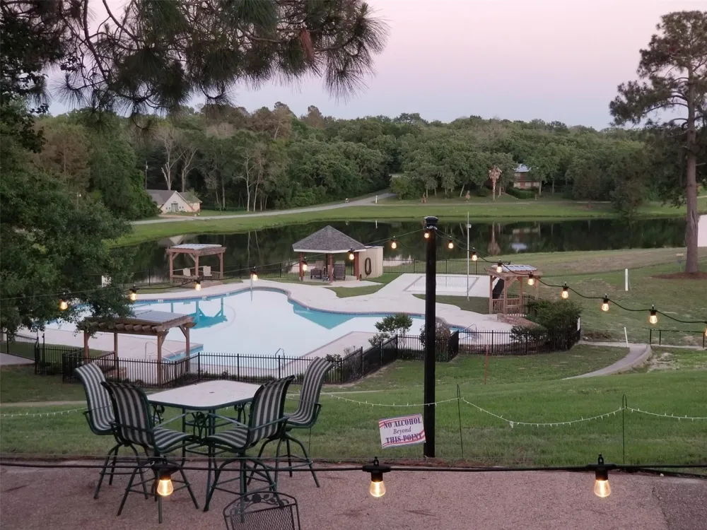 11 Tonkawa Drive Hilltop Lakes, TX 77871