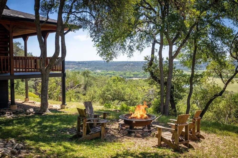 1012 Mourning Dove Canyon Lake, TX 78133