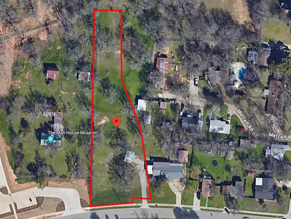 520 W Broad Street Mansfield, TX 76063