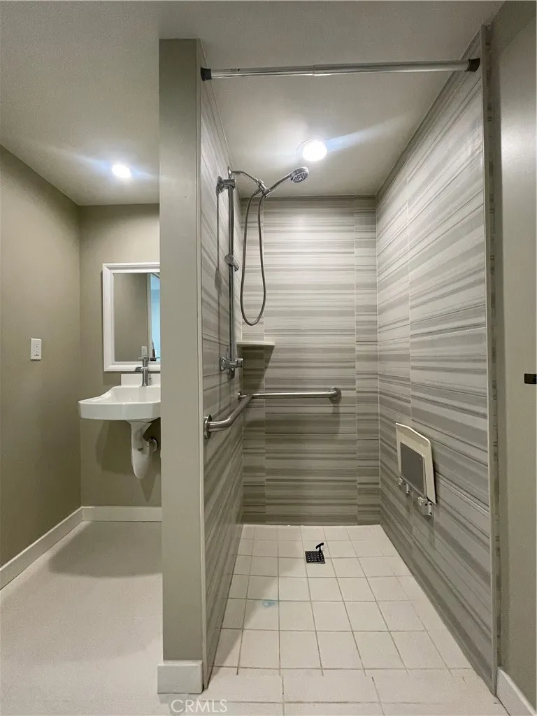 4251 E Live Oak Ave #8 Arcadia, CA 91006