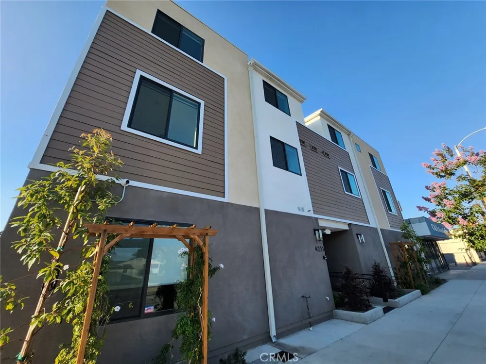 4251 E Live Oak Ave #8 Arcadia, CA 91006