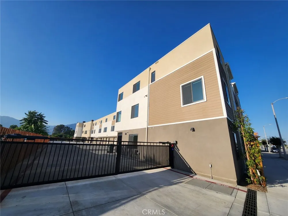 4251 E Live Oak Ave #8 Arcadia, CA 91006