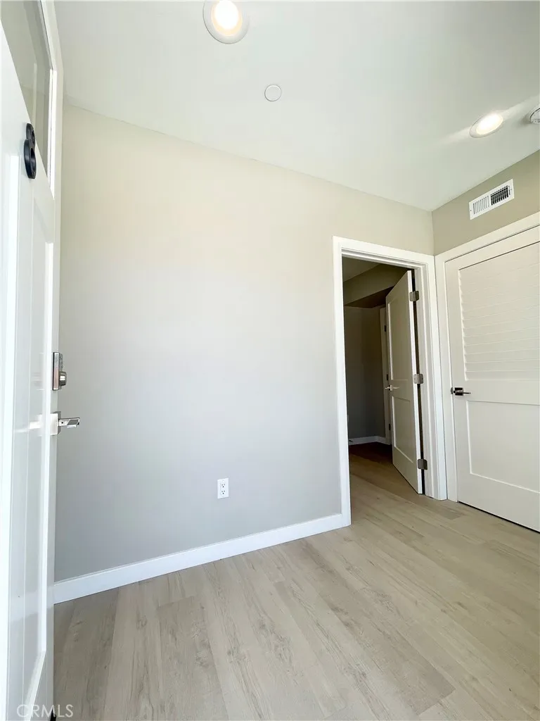 4251 E Live Oak Ave #8 Arcadia, CA 91006