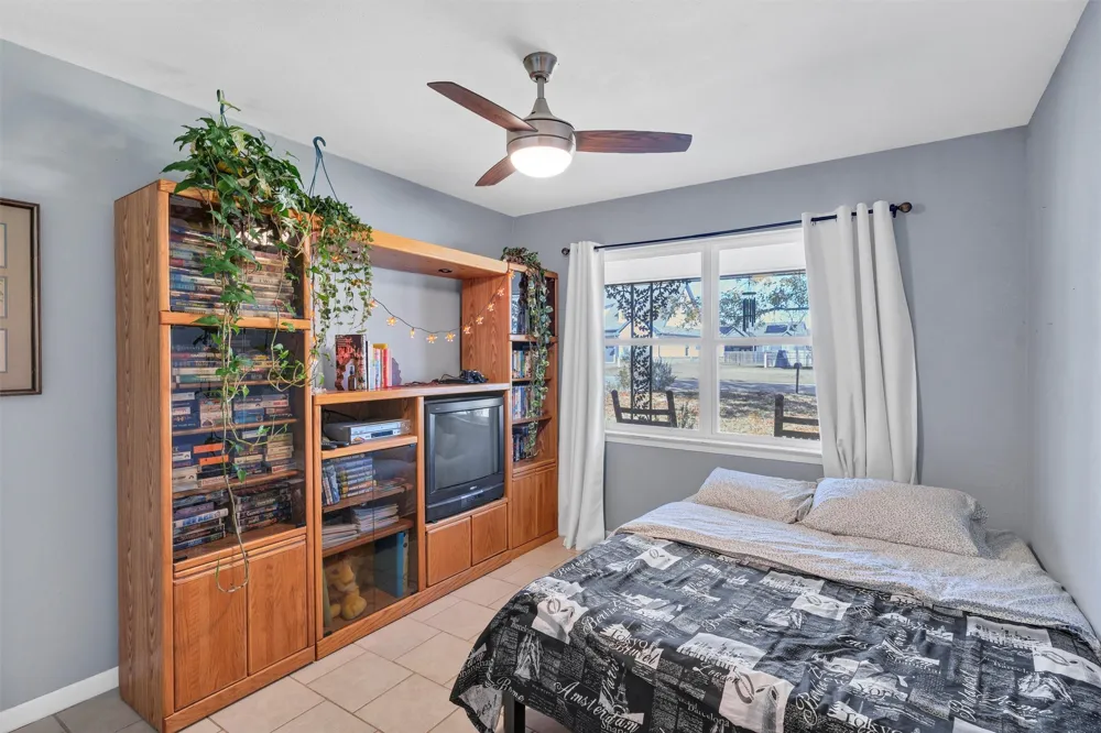 406 Oak Lane Tolar, TX 76476
