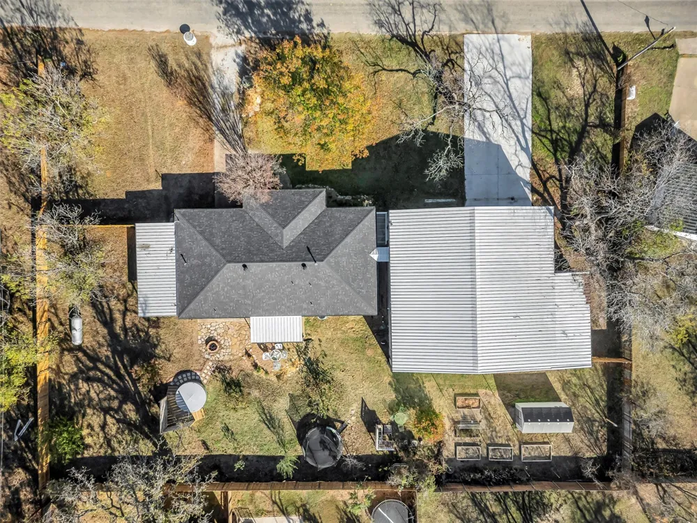 406 Oak Lane Tolar, TX 76476