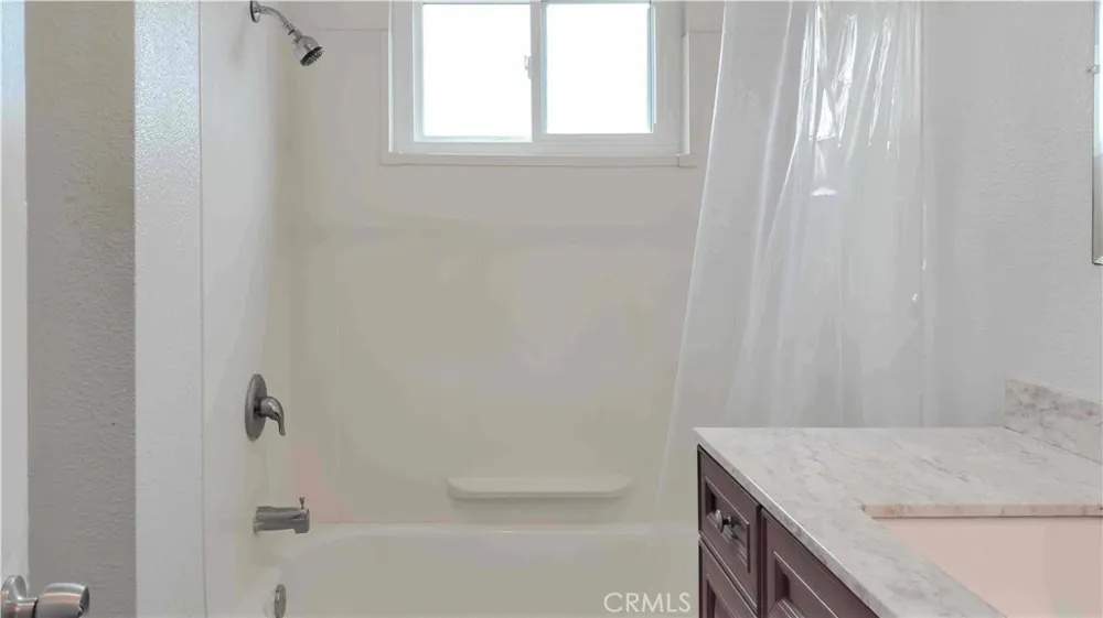 1724 Crofton Lane Escondido, CA 92027