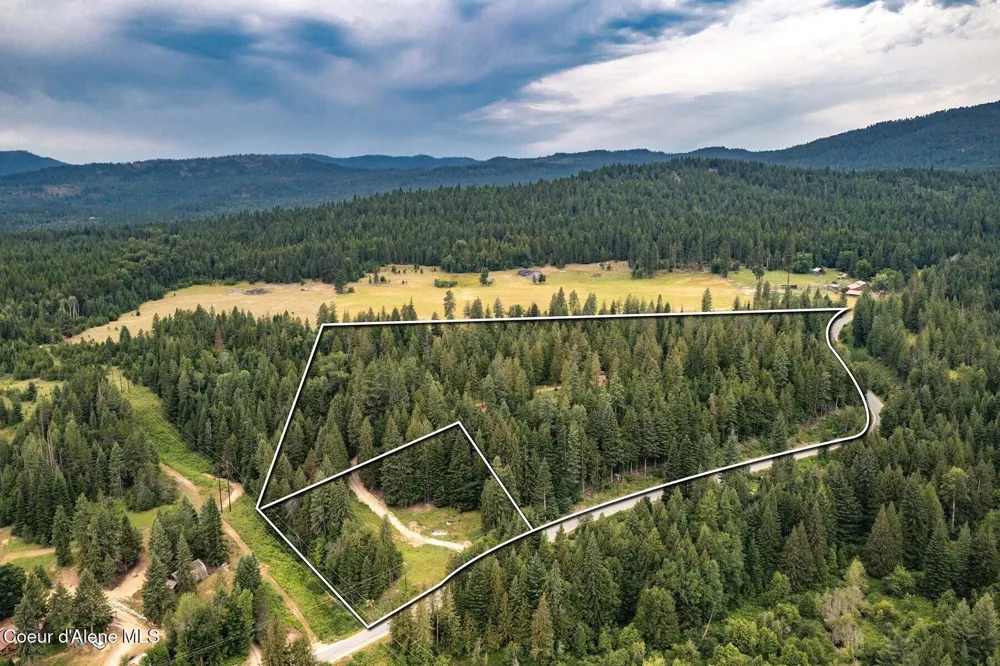 111 Wrenco Loop Road Sandpoint, ID 83864