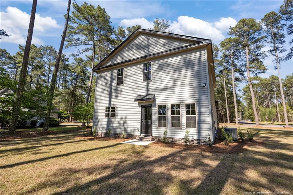 28880 Deercroft Drive Wagram, NC 28396