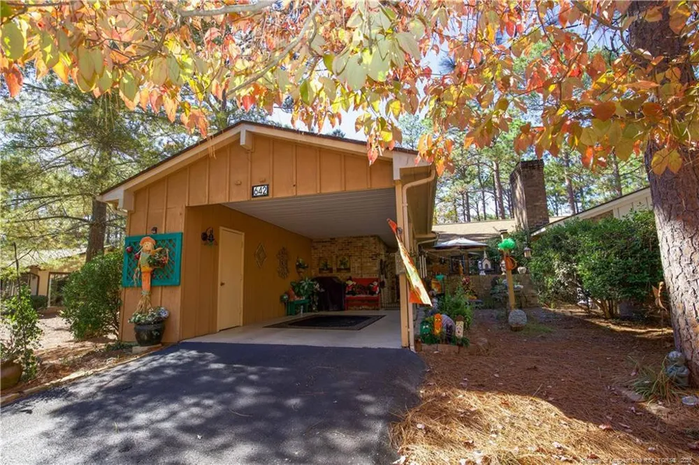 642 Redwood Drive Southern Pines, NC 28387