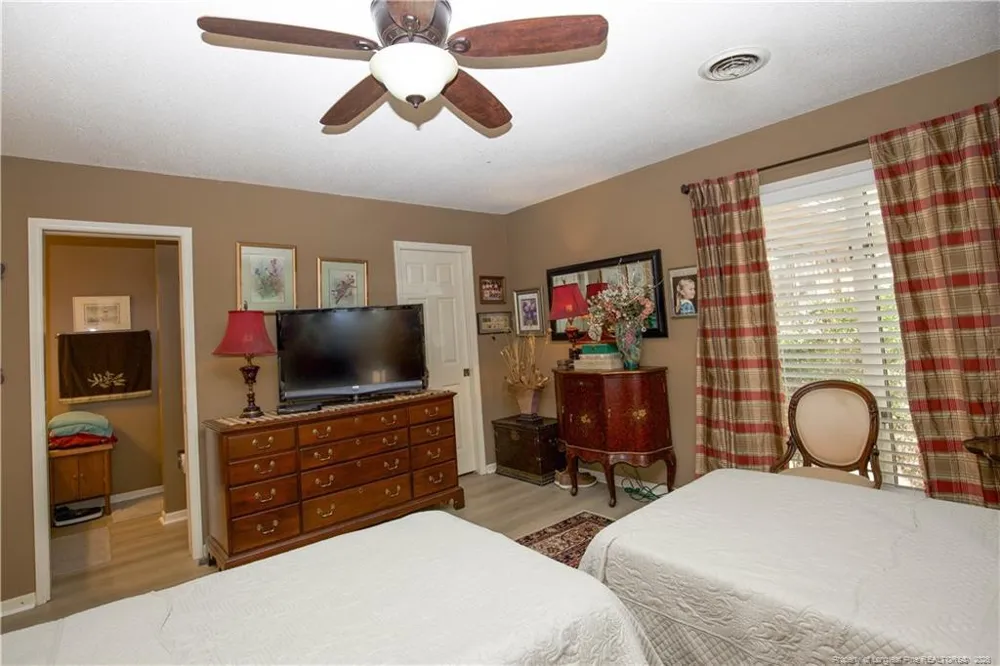 642 Redwood Drive Southern Pines, NC 28387