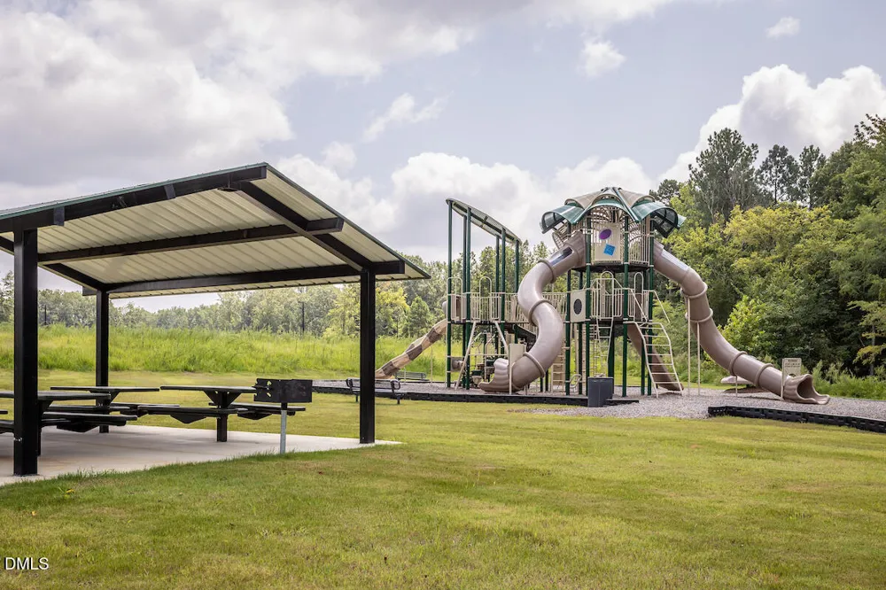 109 Rhino Bend Oxford, NC 27565