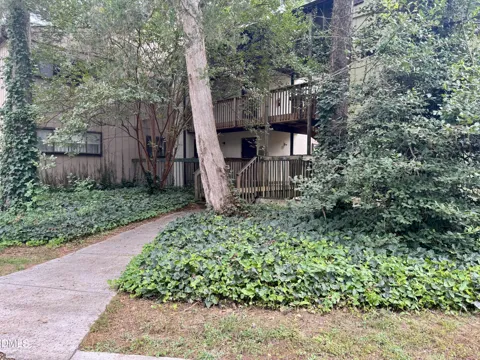 677 Pine Ridge Place #677