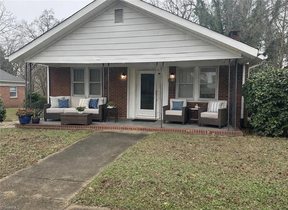 1727 Thurmond Street