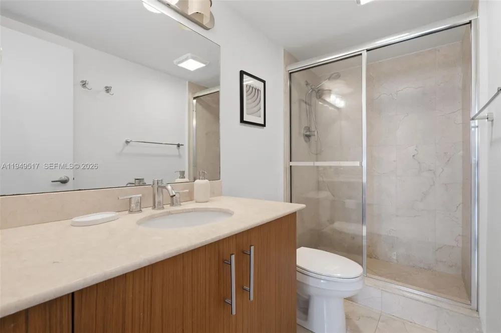 10275 Collins Ave #718 Bal Harbour, FL 33154