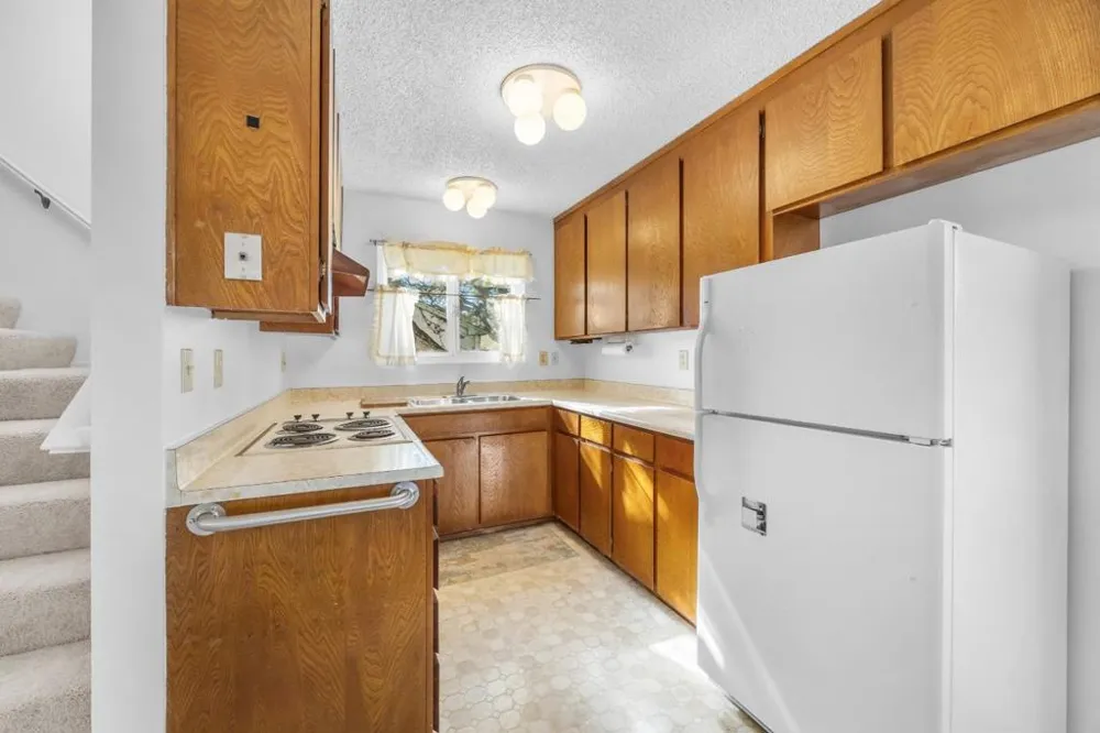 514 6th Street Pacific Grove, CA 93950