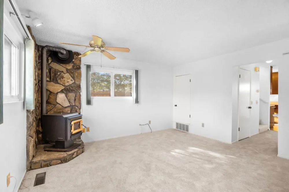 514 6th Street Pacific Grove, CA 93950