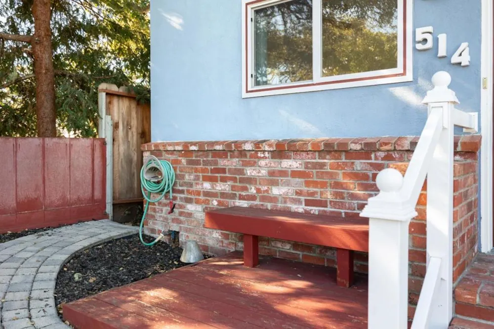 514 6th Street Pacific Grove, CA 93950
