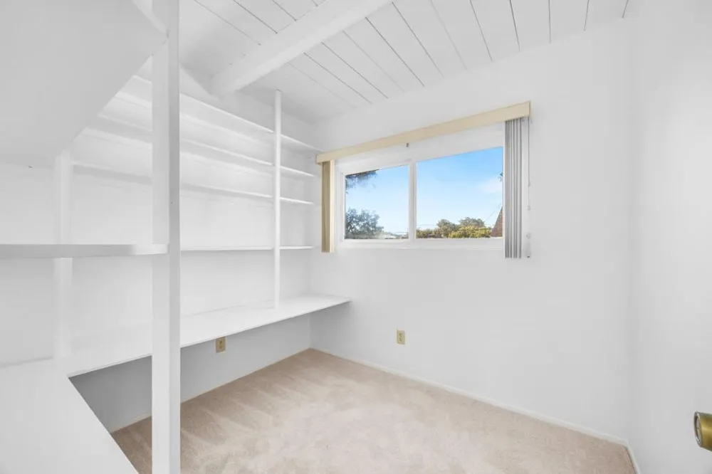 514 6th Street Pacific Grove, CA 93950