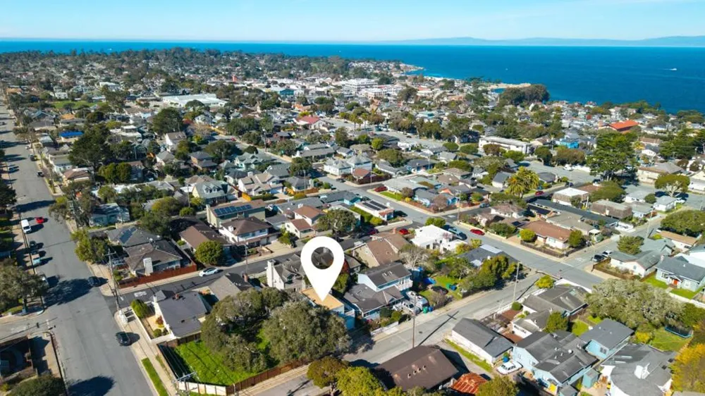 514 6th Street Pacific Grove, CA 93950