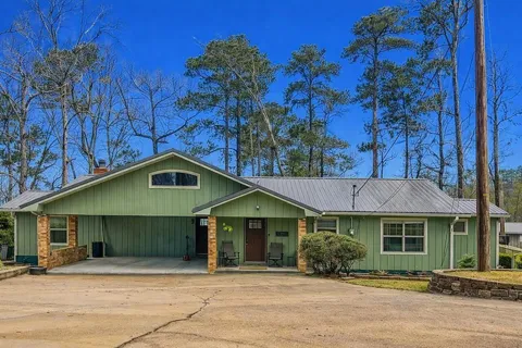 164 Magnolia Drive