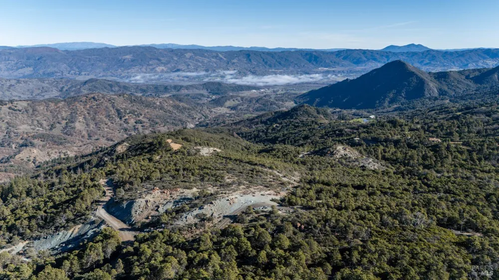 6775 County Road 110 Hopland, CA 95449
