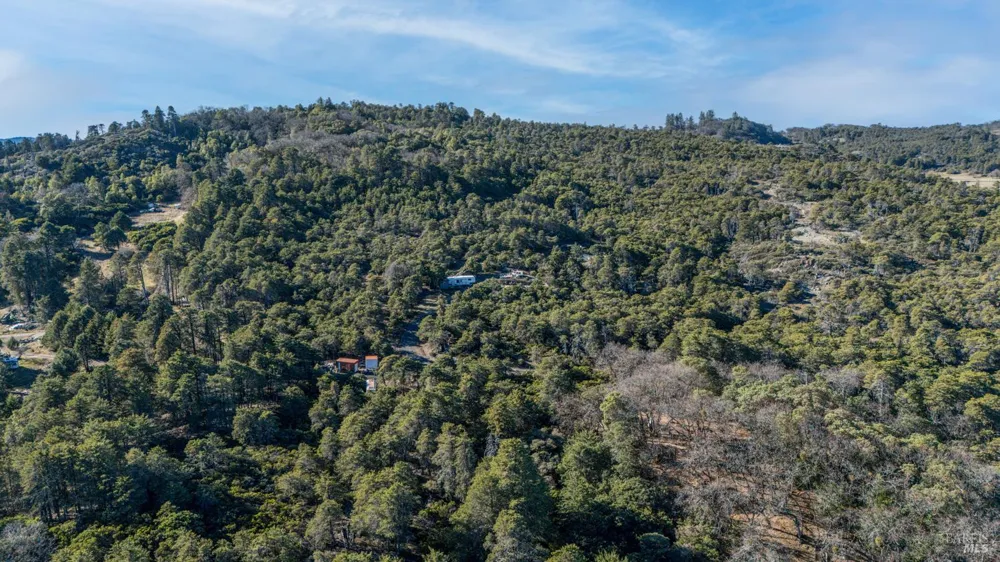 6775 County Road 110 Hopland, CA 95449
