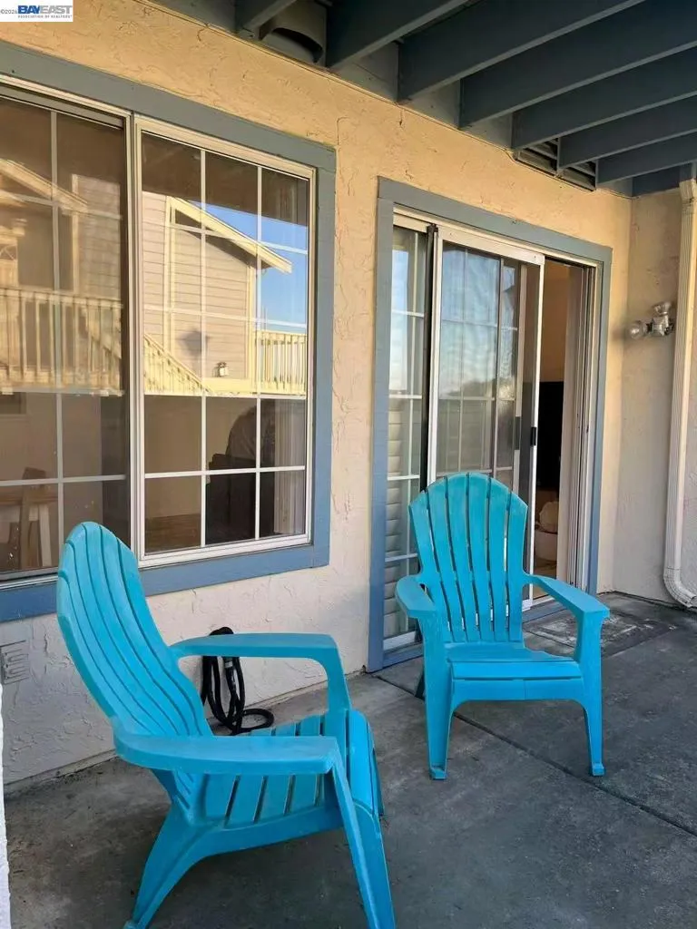 65 Glenwood Hercules, CA 94547