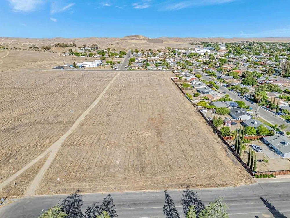 101 Amador Street Avenal, CA 93204