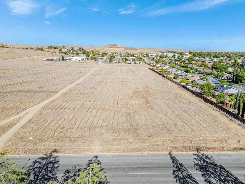 101 Amador Street Avenal, CA 93204