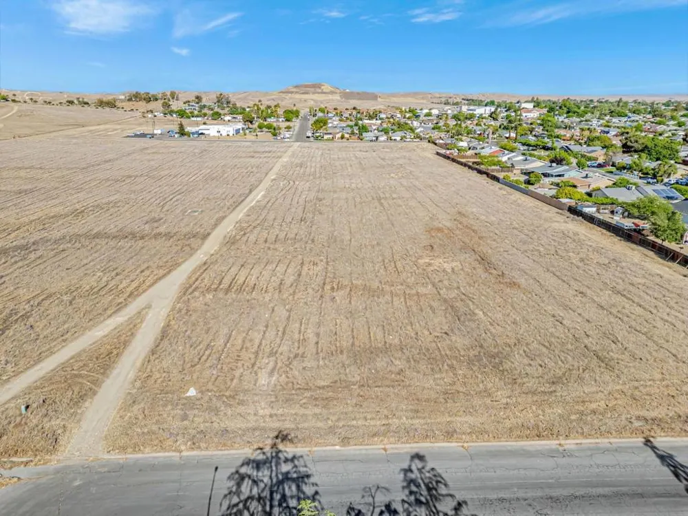 101 Amador Street Avenal, CA 93204