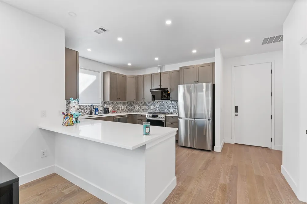 1208 W Oltorf Street #B Austin, TX 78704